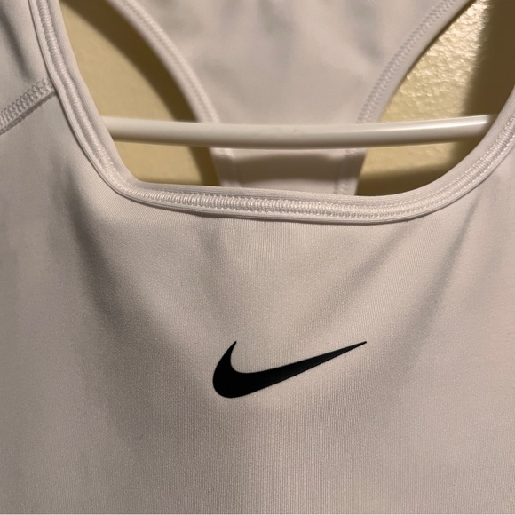 Nike Dri-Fit Swoosh Sports Bra - Picture 3 of 6